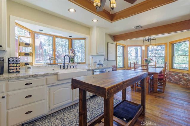 226 Birchwood, Lake Arrowhead, CA 92317