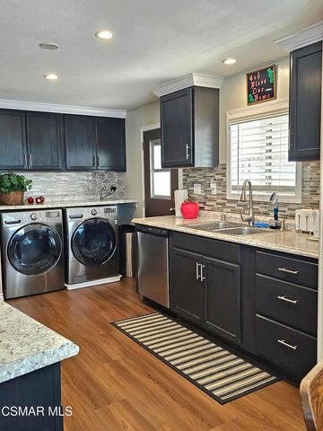2 Robertson Way, Newbury Park, CA 91320
