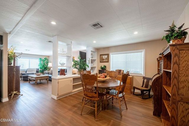 2 Robertson Way, Newbury Park, CA 91320