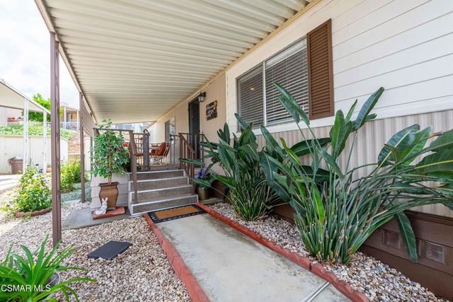 2 Robertson Way, Newbury Park, CA 91320