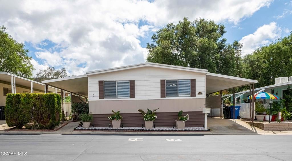 2 Robertson Way, Newbury Park, CA 91320