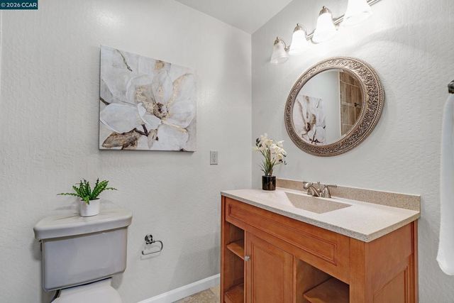2415 Crestline Rd, Pleasanton, CA 94566