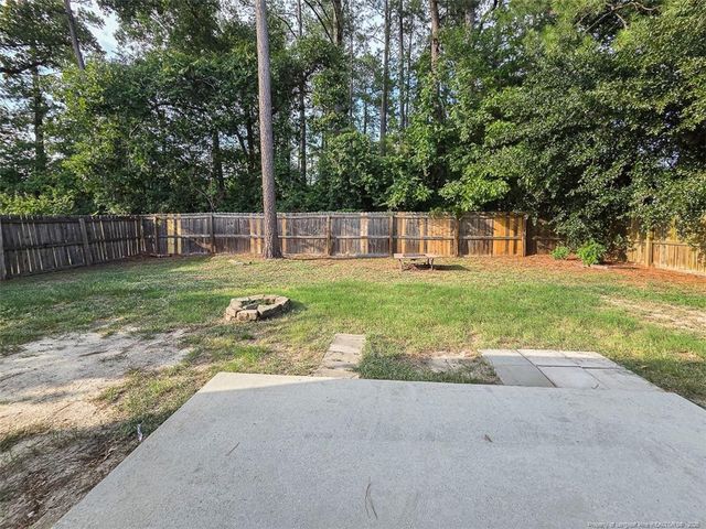 1716 Rock Creek Lane, Fayetteville, NC 28301