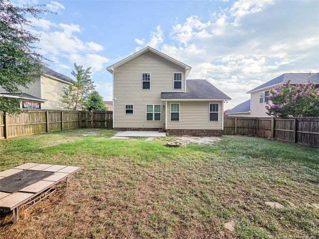 1716 Rock Creek Lane, Fayetteville, NC 28301