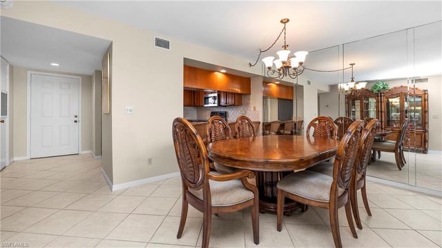 4551 Bay Beach LN # 253, Fort Myers Beach, FL 33931