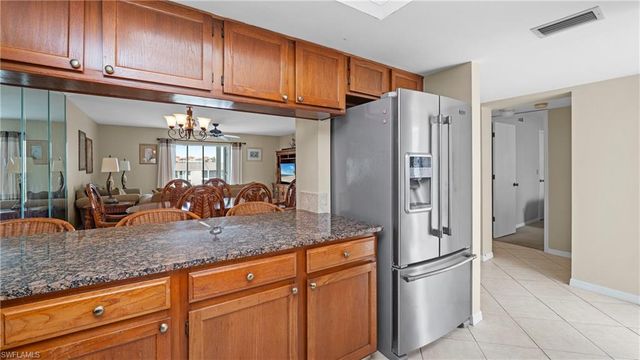 4551 Bay Beach LN # 253, Fort Myers Beach, FL 33931