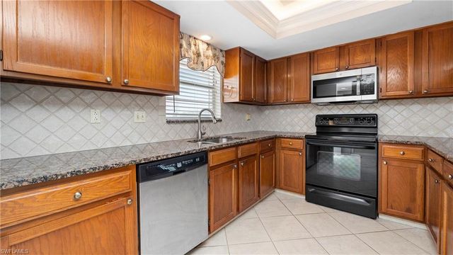 4551 Bay Beach LN # 253, Fort Myers Beach, FL 33931