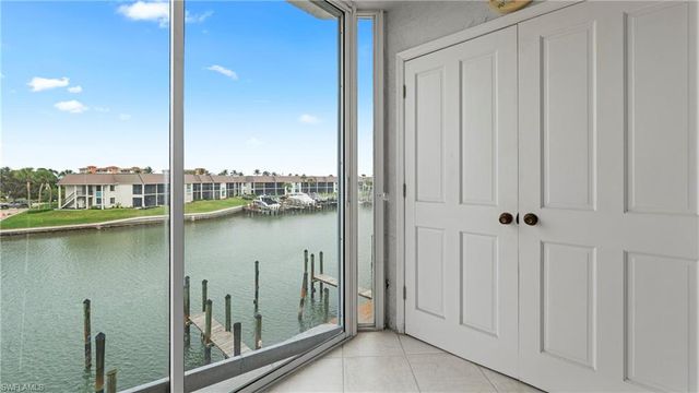 4551 Bay Beach LN # 253, Fort Myers Beach, FL 33931