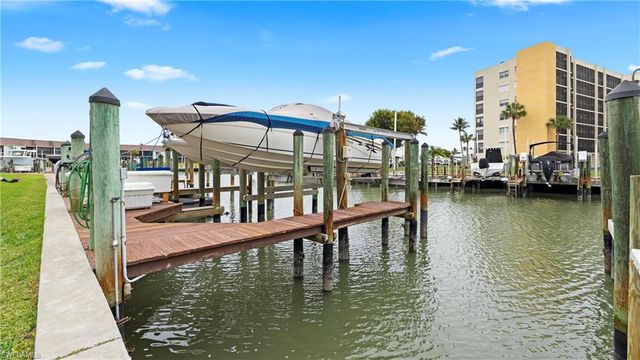 4551 Bay Beach LN # 253, Fort Myers Beach, FL 33931