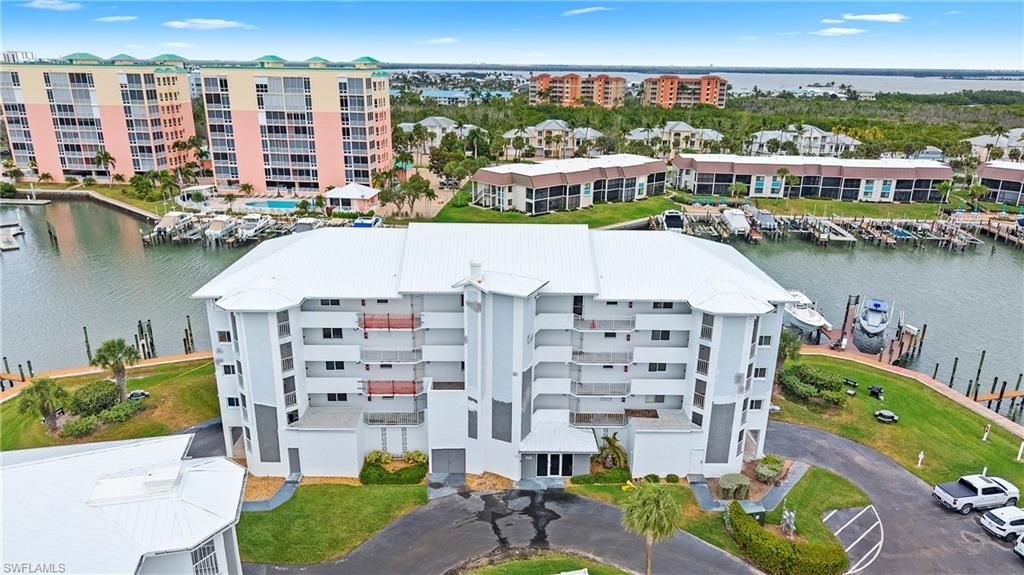 4551 Bay Beach LN # 253, Fort Myers Beach, FL 33931