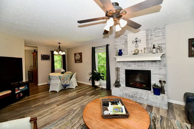 6671 E Rosebud Lane, Mooresville, IN 46158
