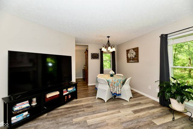 6671 E Rosebud Lane, Mooresville, IN 46158