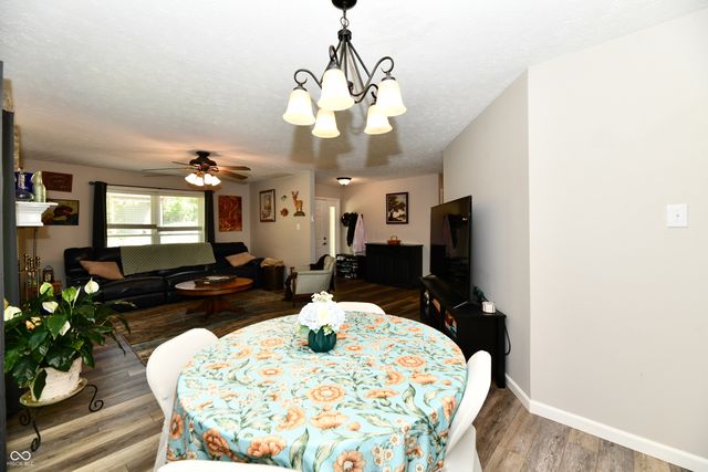 6671 E Rosebud Lane, Mooresville, IN 46158