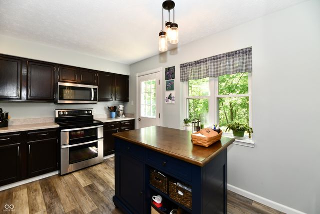 6671 E Rosebud Lane, Mooresville, IN 46158