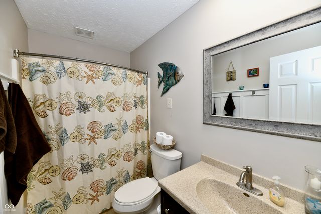 6671 E Rosebud Lane, Mooresville, IN 46158