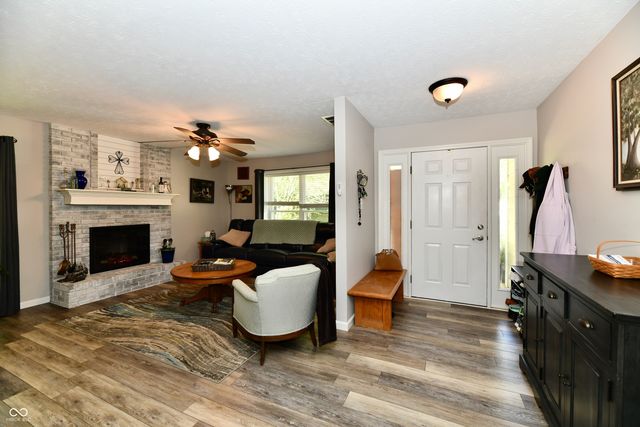 6671 E Rosebud Lane, Mooresville, IN 46158