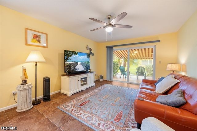 2206 E 6th ST, Lehigh Acres, FL 33936