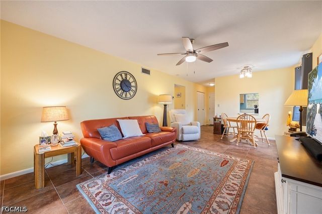 2206 E 6th ST, Lehigh Acres, FL 33936
