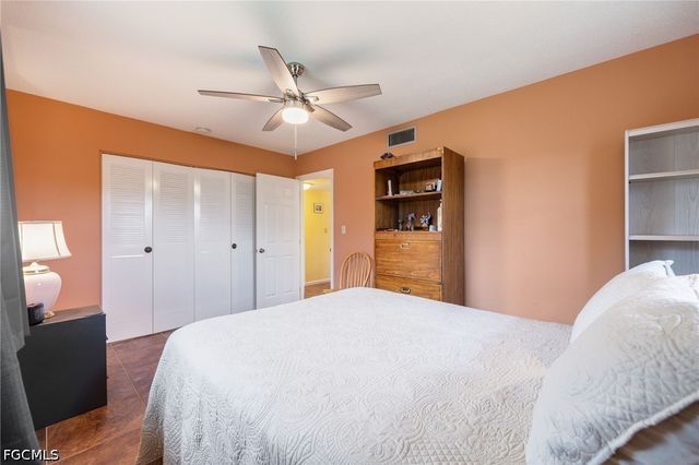 2206 E 6th ST, Lehigh Acres, FL 33936
