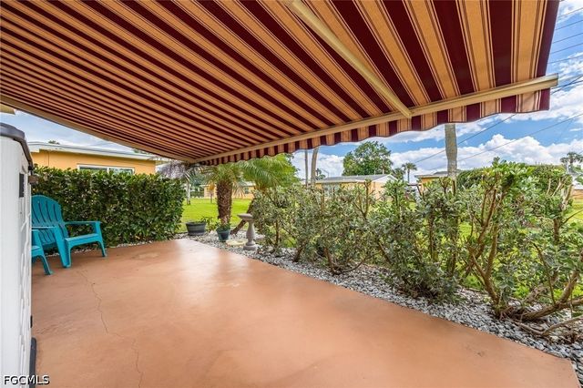 2206 E 6th ST, Lehigh Acres, FL 33936