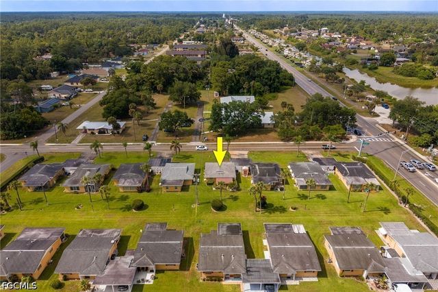 2206 E 6th ST, Lehigh Acres, FL 33936