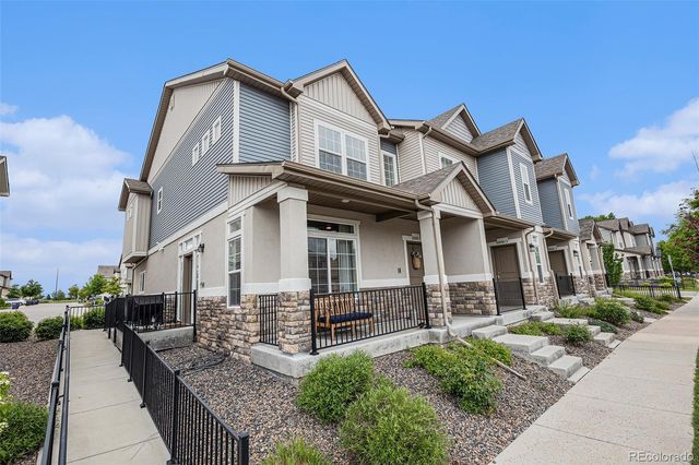 20000 E 40th Avenue 4, Denver, CO 80249