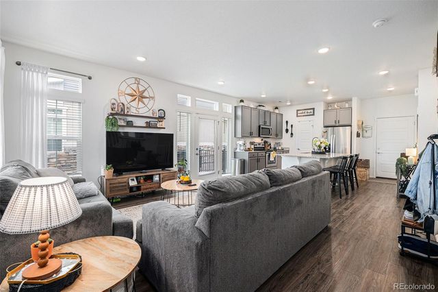 20000 E 40th Avenue 4, Denver, CO 80249