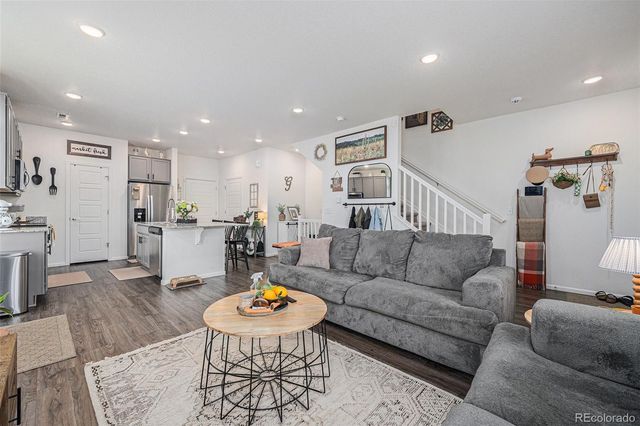 20000 E 40th Avenue 4, Denver, CO 80249