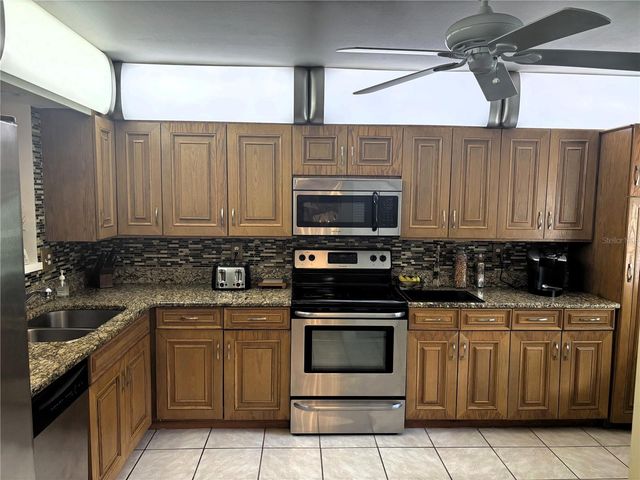 6101 34TH STREET W 24C, Bradenton, FL 34210