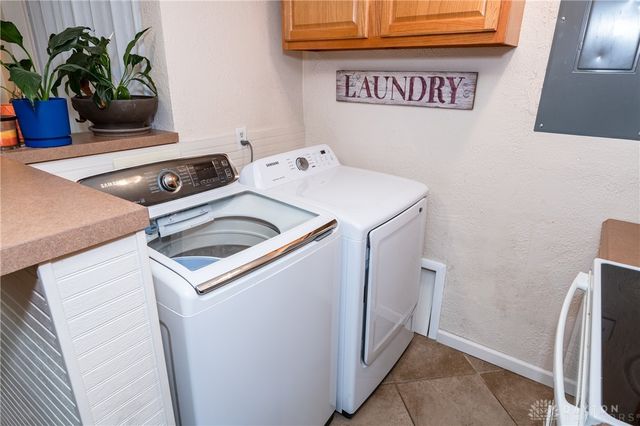 2546 Marscott Drive, Dayton, OH 45440