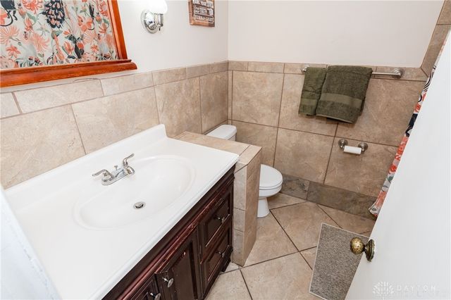 2546 Marscott Drive, Dayton, OH 45440