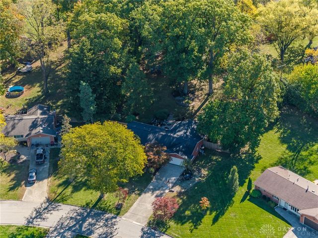 2546 Marscott Drive, Dayton, OH 45440