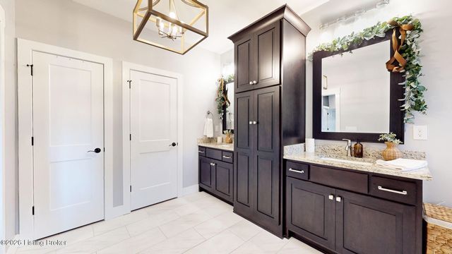 2902 Travis French Trail, Fisherville, KY 40023