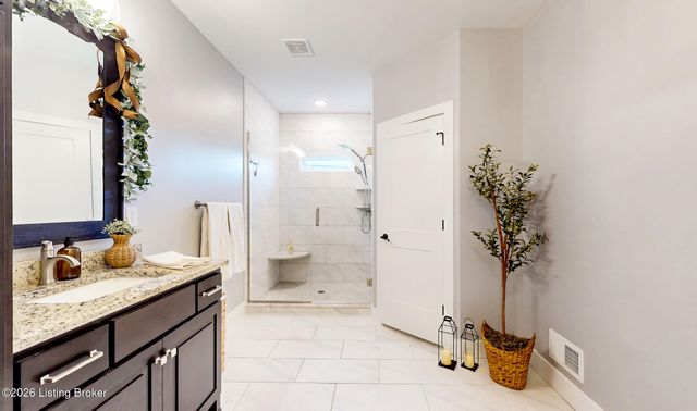 2902 Travis French Trail, Fisherville, KY 40023