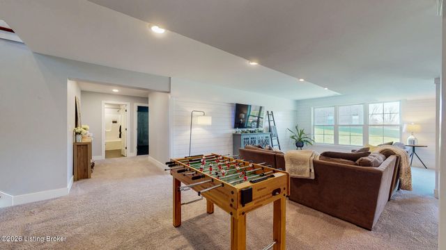 2902 Travis French Trail, Fisherville, KY 40023