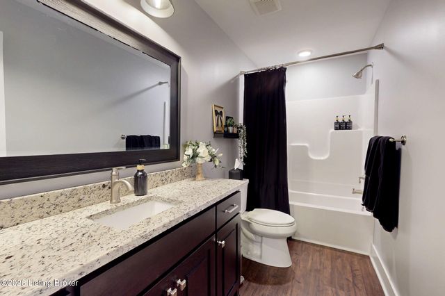 2902 Travis French Trail, Fisherville, KY 40023