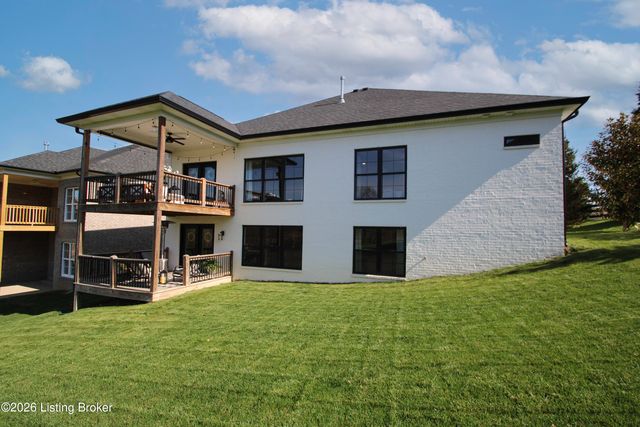 2902 Travis French Trail, Fisherville, KY 40023