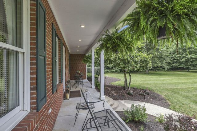 5675 Bickel Church Road NW, Pickerington, OH 43147
