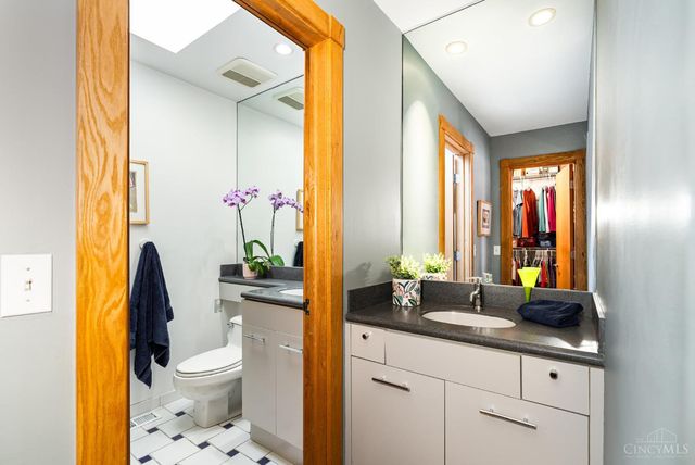 100 Dogwood Drive, Loveland, OH 45140