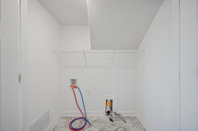 26681 8th Street W, Zimmerman, MN 55398