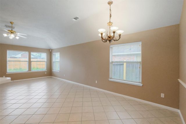 2610 Easton Springs Court, Pearland, TX 77584