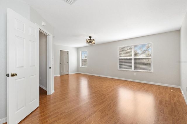 5186 NE 122ND BOULEVARD, Oxford, FL 34484