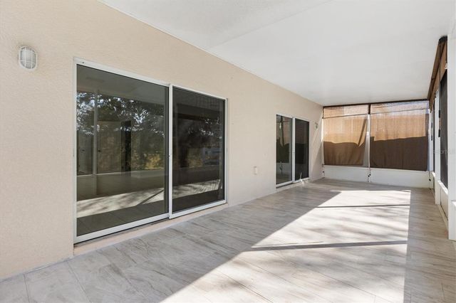 5186 NE 122ND BOULEVARD, Oxford, FL 34484