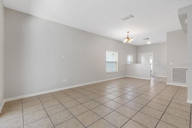 5186 NE 122ND BOULEVARD, Oxford, FL 34484