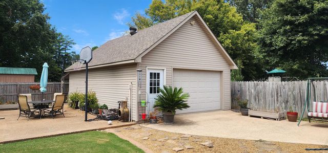 704 Mockingbird Ln Lane, Wynne, AR 72396