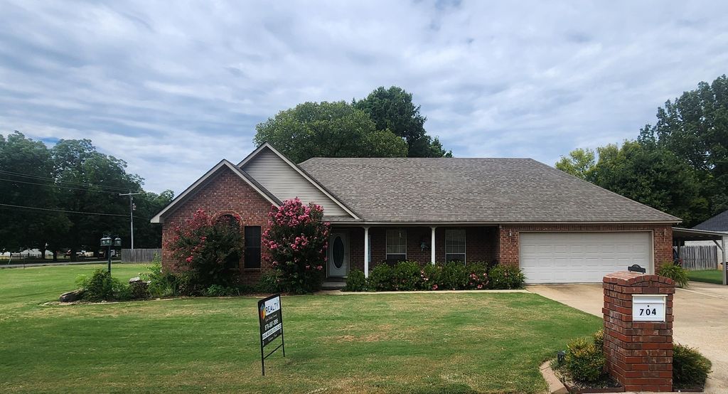 704 Mockingbird Ln Lane, Wynne, AR 72396