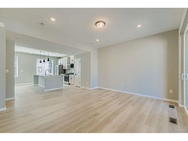 1618 Park Pl, Broomfield, CO 80023