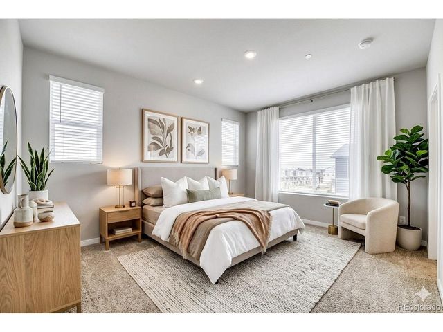 1618 Park Pl, Broomfield, CO 80023