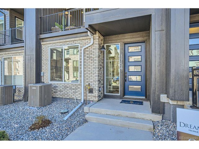 1618 Park Pl, Broomfield, CO 80023