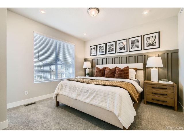 1618 Park Pl, Broomfield, CO 80023
